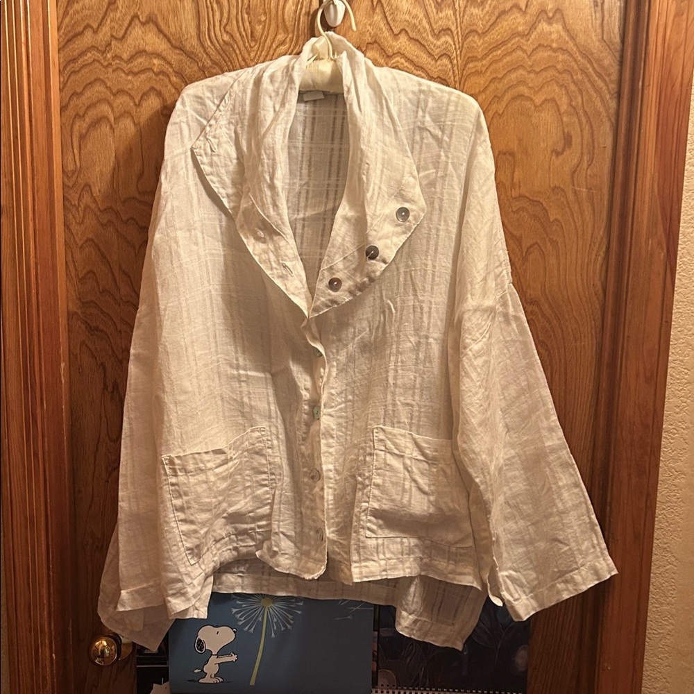 Women's White Linen button up Jacket